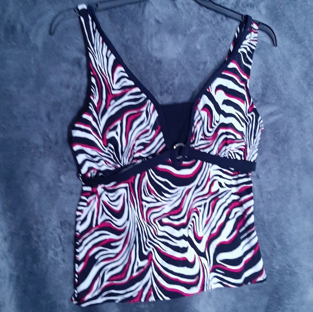 Women Contour Tank Bathing Suite Top Size 16